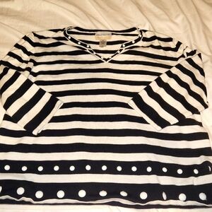 Alfred Dunner Sweater Black And White Stripes With White Bead Detail. Size 2X